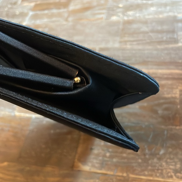 Lulu Guinness We Suffer To Be Beautiful Handbag🖤 - Picture 9 of 13